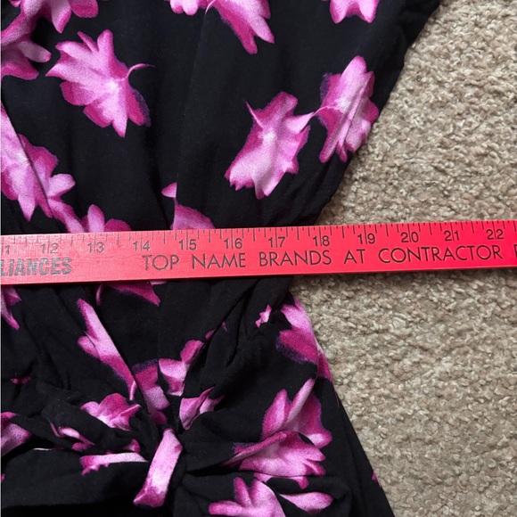 Ava & Viv Pink Floral Wrap Dress - Picture 6 of 7